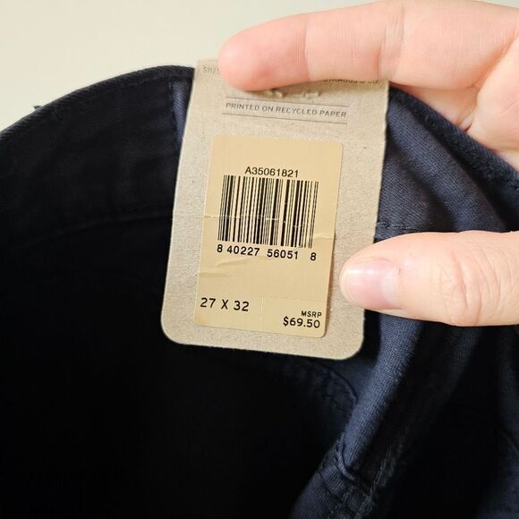 NWT Levis Dark Grey/Black High Waisted Mom Jeans Size 27 × 32 - Picture 4 of 7